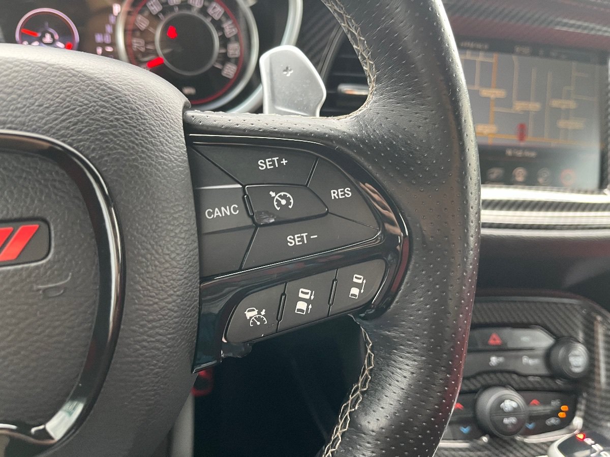 Used 2015 Dodge Challenger R/T Scat Pack w/ Leather Interior Group RWD image 20