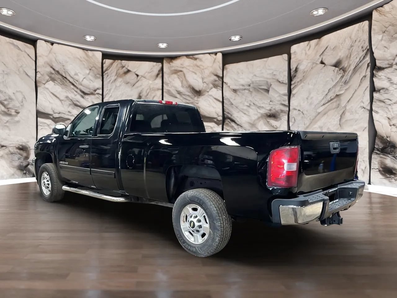Used 2013 Chevrolet Silverado 2500 LT w/ Suspension Package, Off-Road AWD/4WD image 7