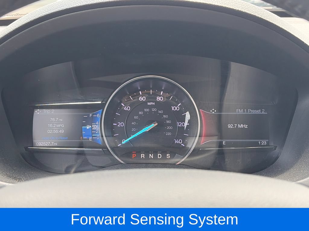 Used 2019 Ford Explorer XLT w/ Equipment Group 202A AWD/4WD image 21
