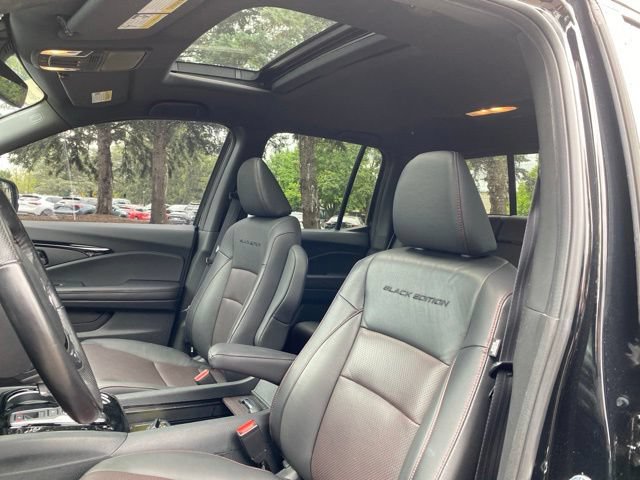 Used 2023 Honda Ridgeline Black Edition image 14