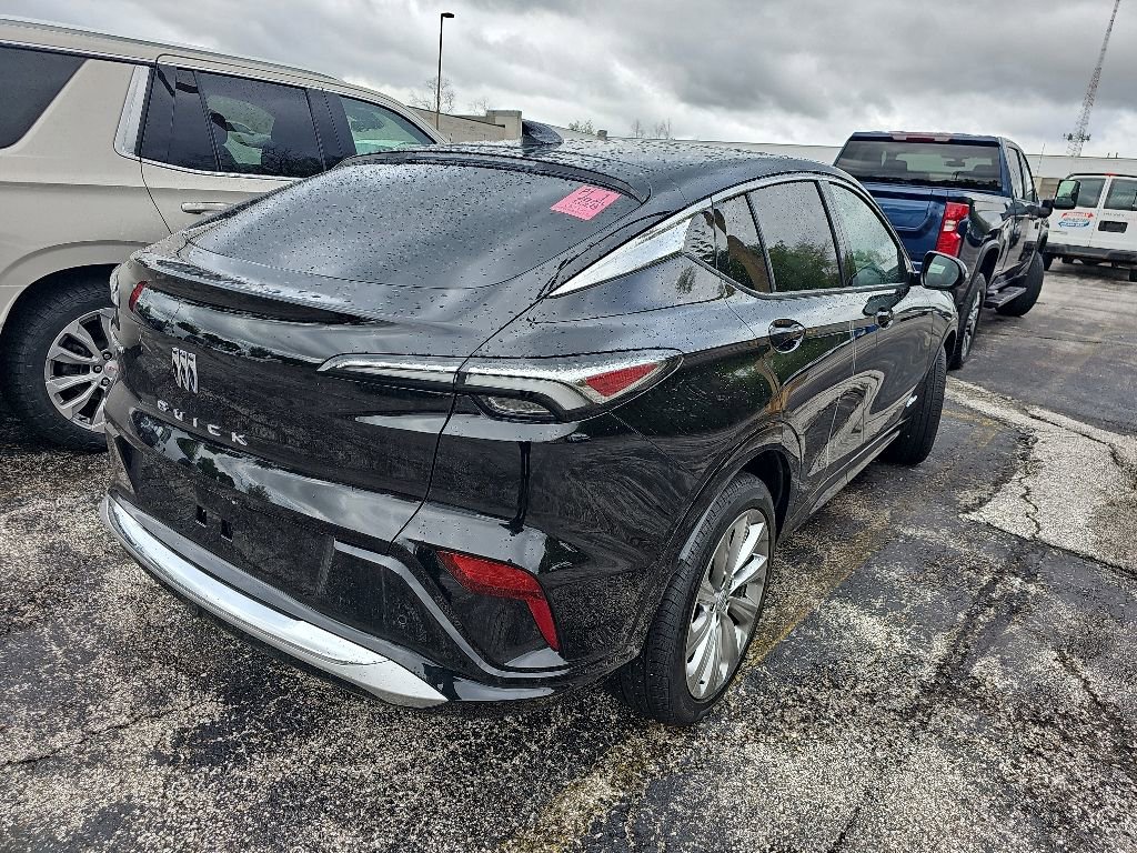 Used 2025 Buick Envista Avenir FWD image 16