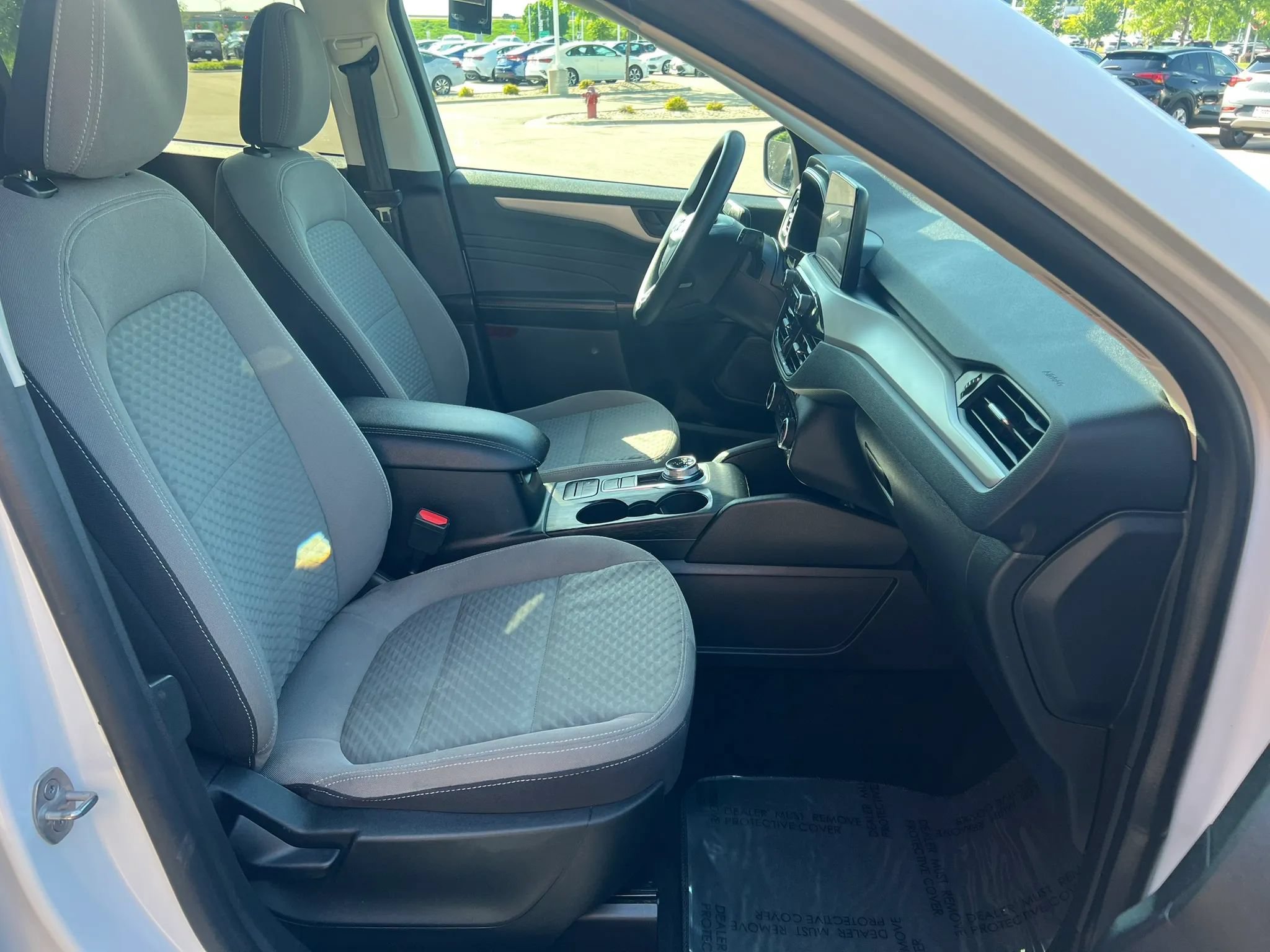 Used 2022 Ford Escape SE AWD/4WD image 8