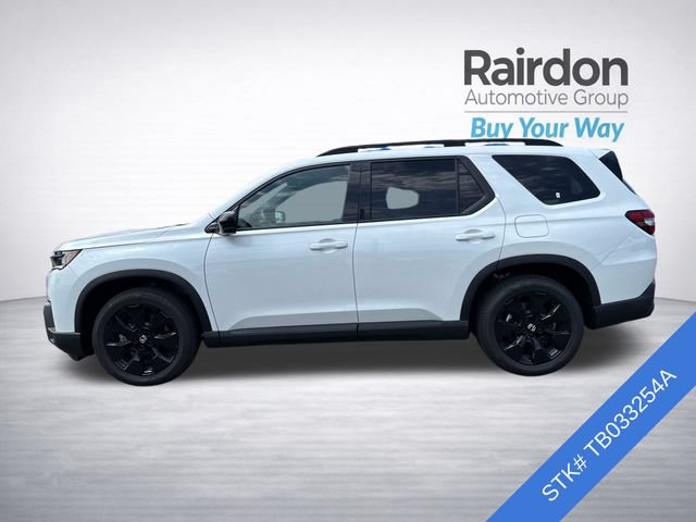 Certified 2026 Honda Pilot Black Edition image 4