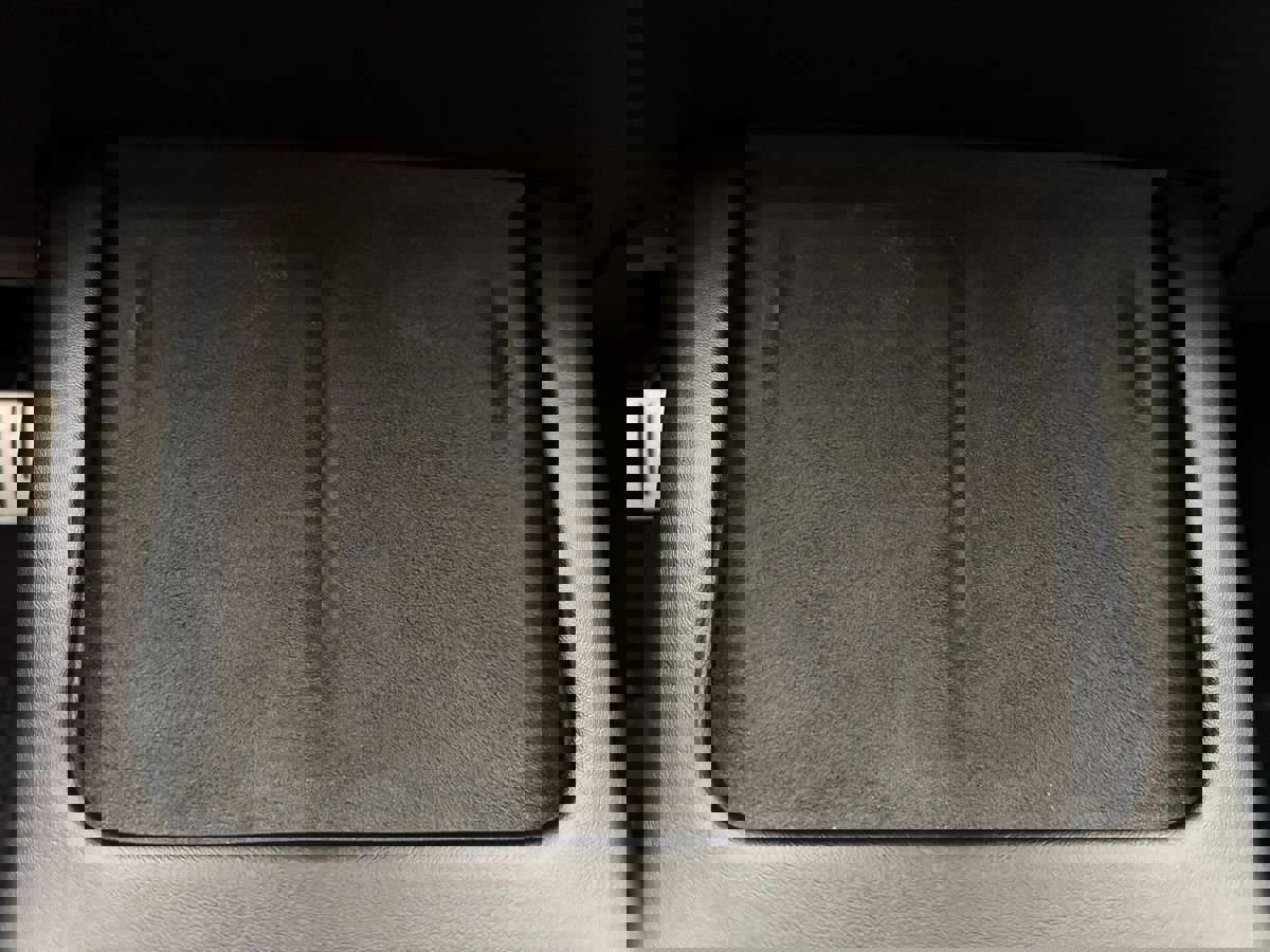 Used 2022 Tesla Model 3 Performance image 11