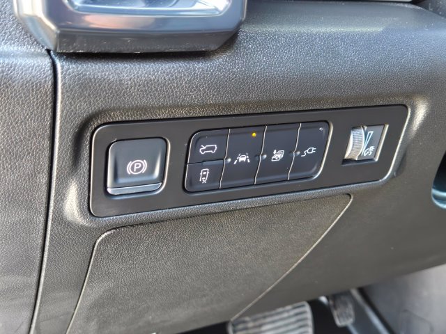 Used 2026 GMC Hummer EV SUV AWD/4WD image 17