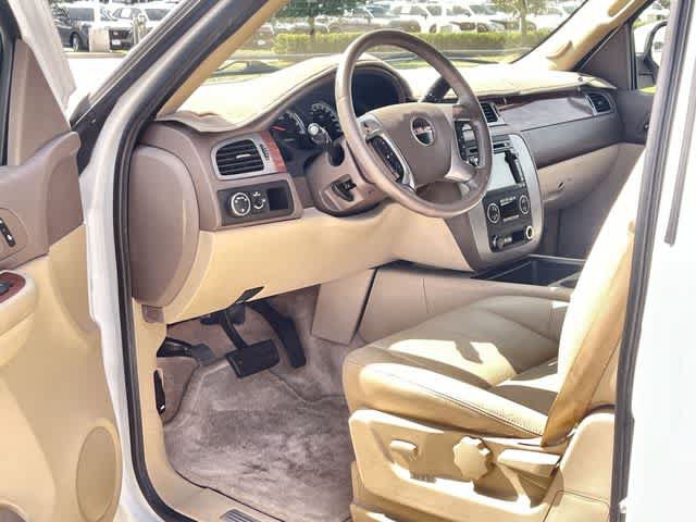 Used 2008 GMC Yukon 2WD Hybrid image 3