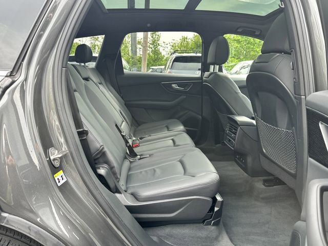 Used 2022 Audi Q7 3.0T Premium Plus w/ Premium Plus Package AWD/4WD image 36