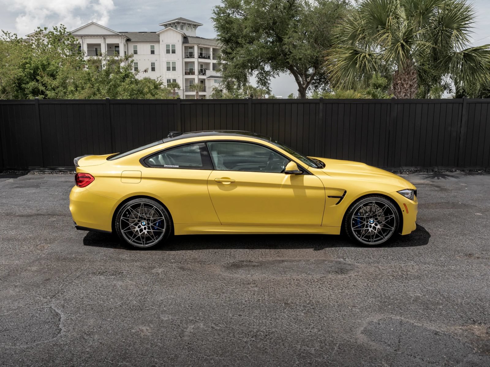 Used 2019 BMW M4 Coupe w/ Competition Package RWD image 26