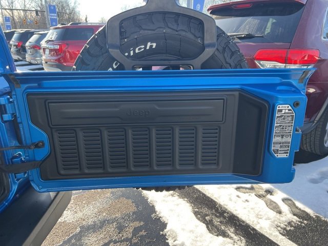 Used 2021 Jeep Wrangler Unlimited Rubicon 4xe w/ Steel Bumper Group image 18