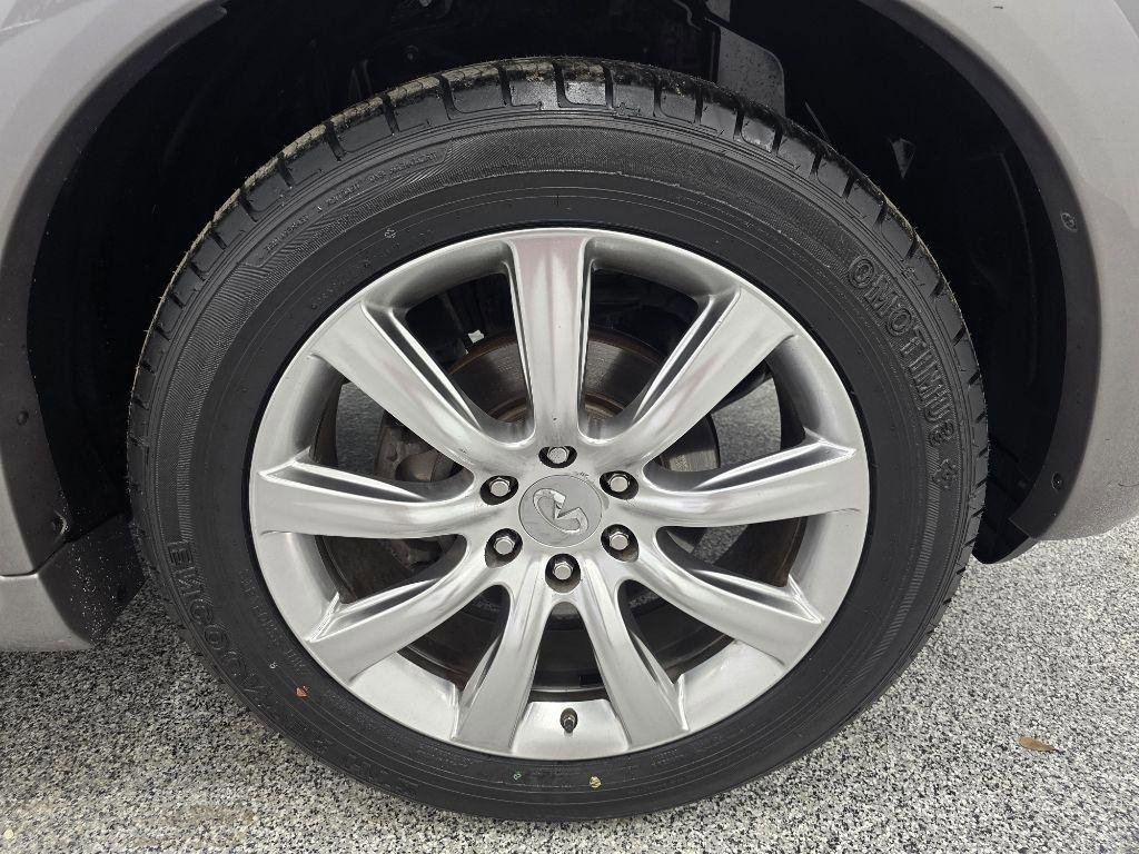 Used 2014 INFINITI QX80 2WD w/ Theater Package image 33