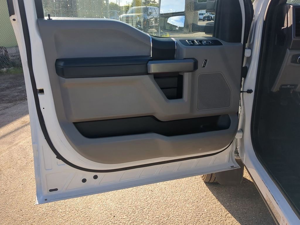 Used 2019 Ford F550 4x4 Crew Cab Super Duty image 22