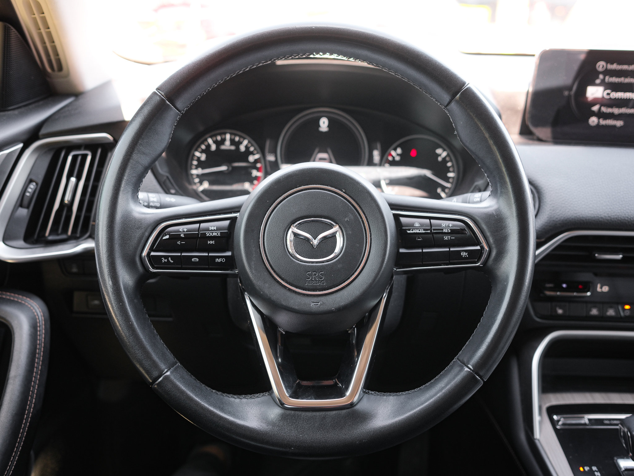 Used 2024 MAZDA CX-90 3.3 Turbo w/ Preferred Plus image 16
