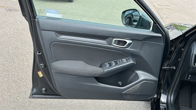 Used 2023 Honda Civic Sport image 9