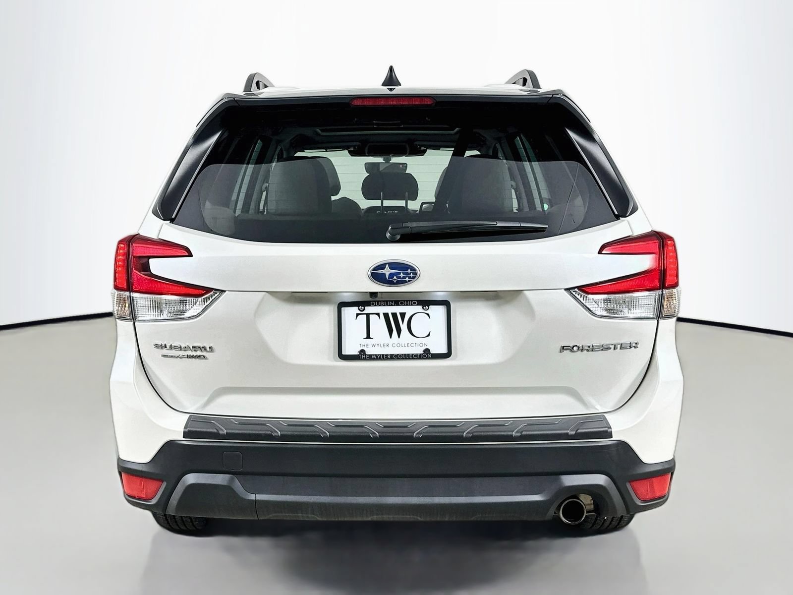 Used 2024 Subaru Forester Limited AWD/4WD image 6