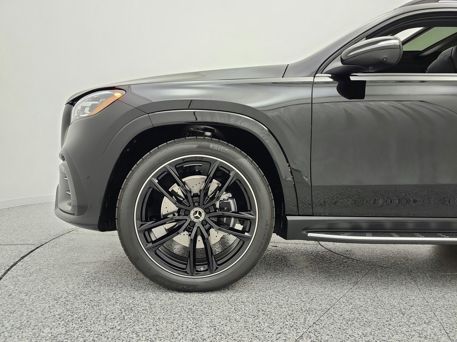 New 2026 Mercedes-Benz GLS 580 4MATIC image 13