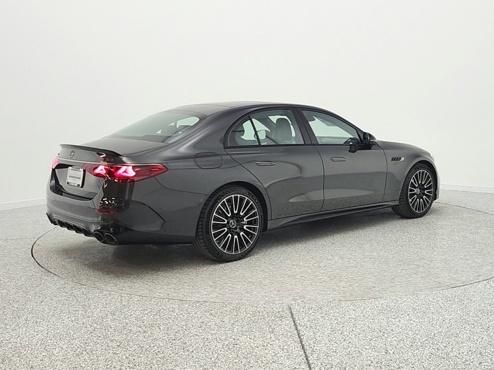 New 2026 Mercedes-Benz E 53 AMG e 4MATIC Sedan image 5