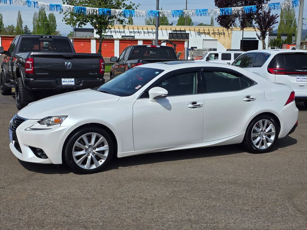 Used 2016 Lexus IS 200t RWD image 30