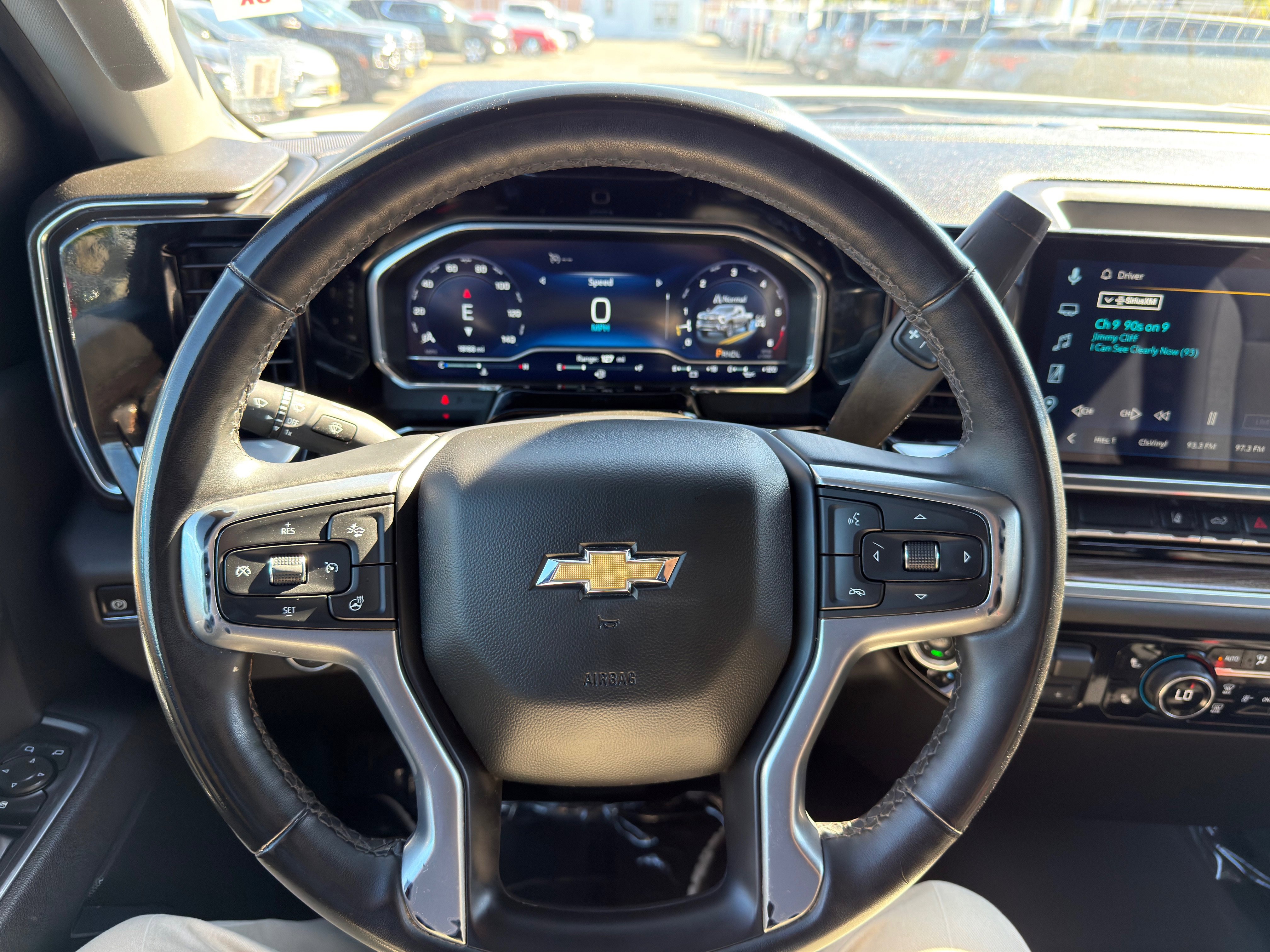 Used 2025 Chevrolet Silverado 2500 LT w/ Convenience Package image 33