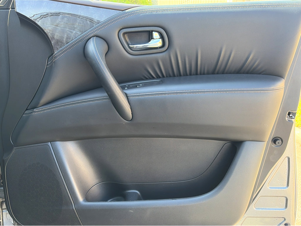 Used 2022 Nissan Armada Platinum w/ Captain's Chairs Package image 10