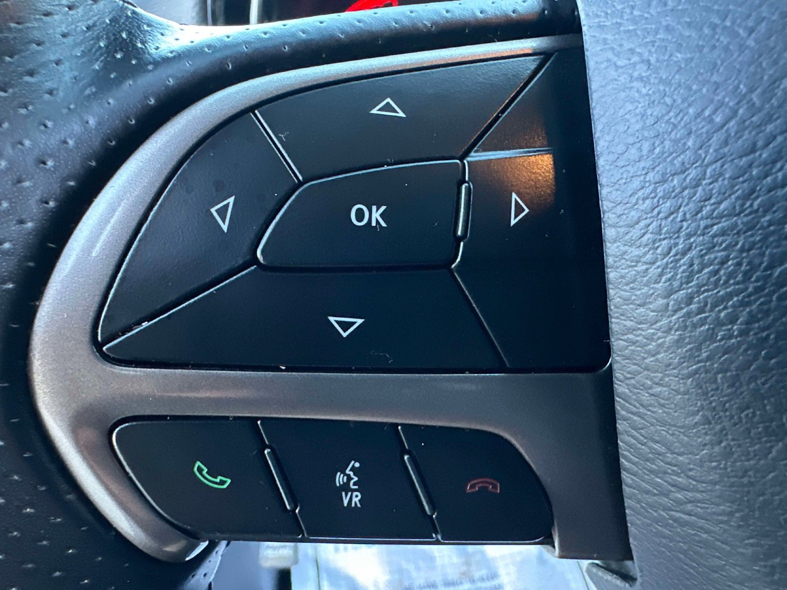 Used 2022 Dodge Durango SXT image 18