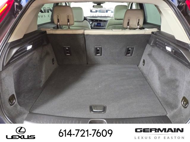 Used 2019 Cadillac XT4 Luxury w/ Cold Weather Package image 23