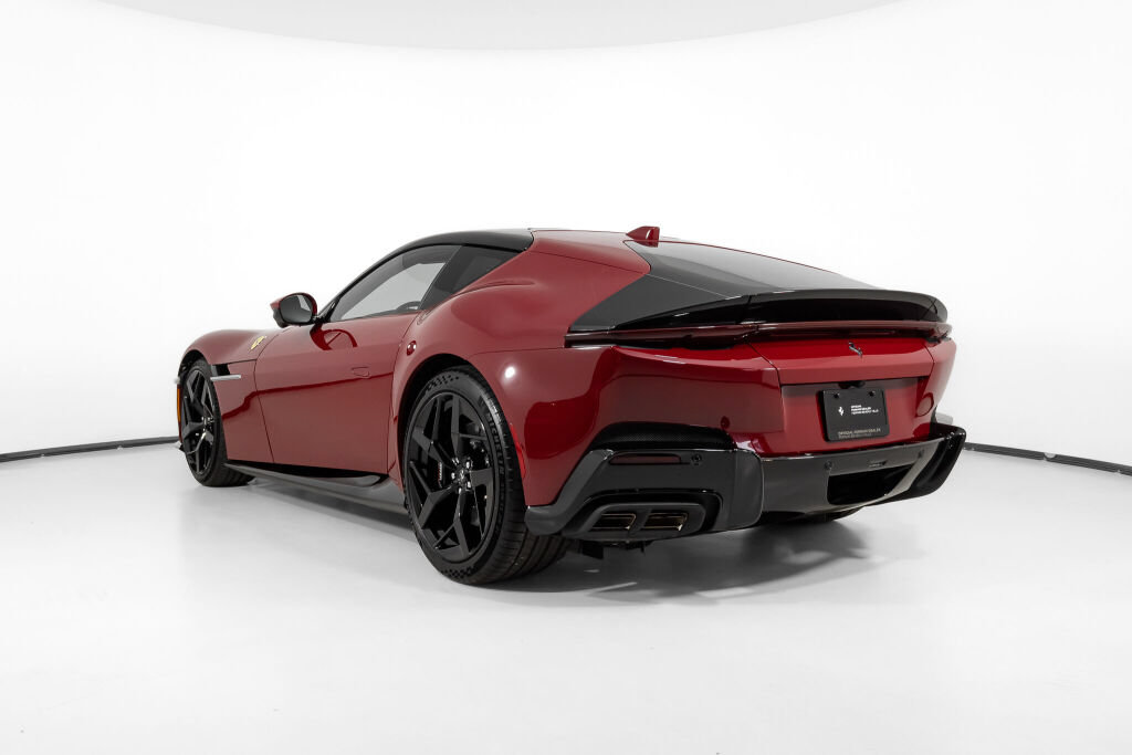 Used 2025 Ferrari 12Cilindri RWD image 4