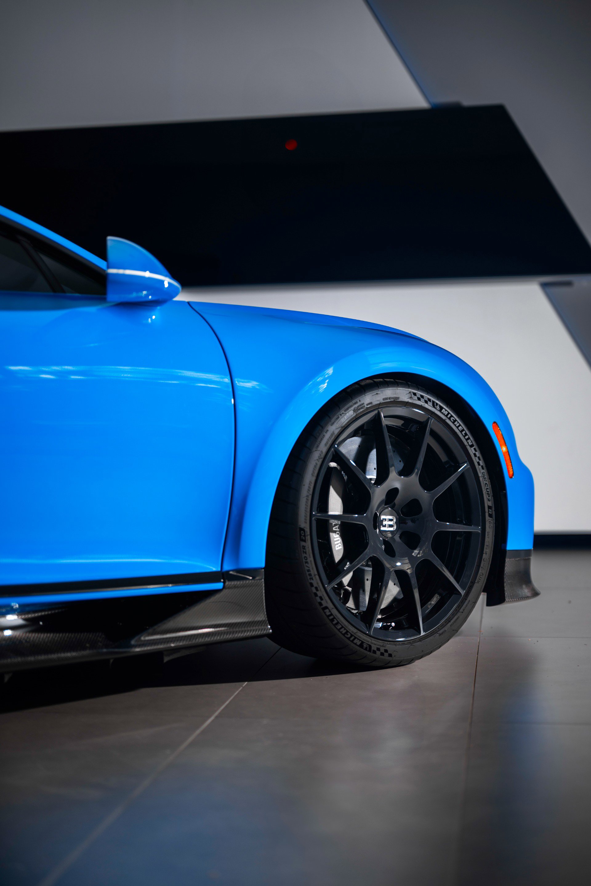 Used 2021 Bugatti Chiron Pur Sport image 47