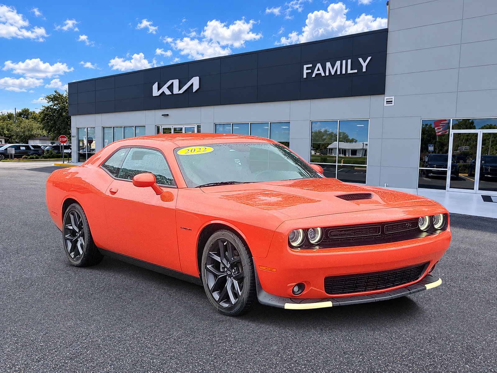 Used 2022 Dodge Challenger R/T w/ Plus Package RWD 360° Tour