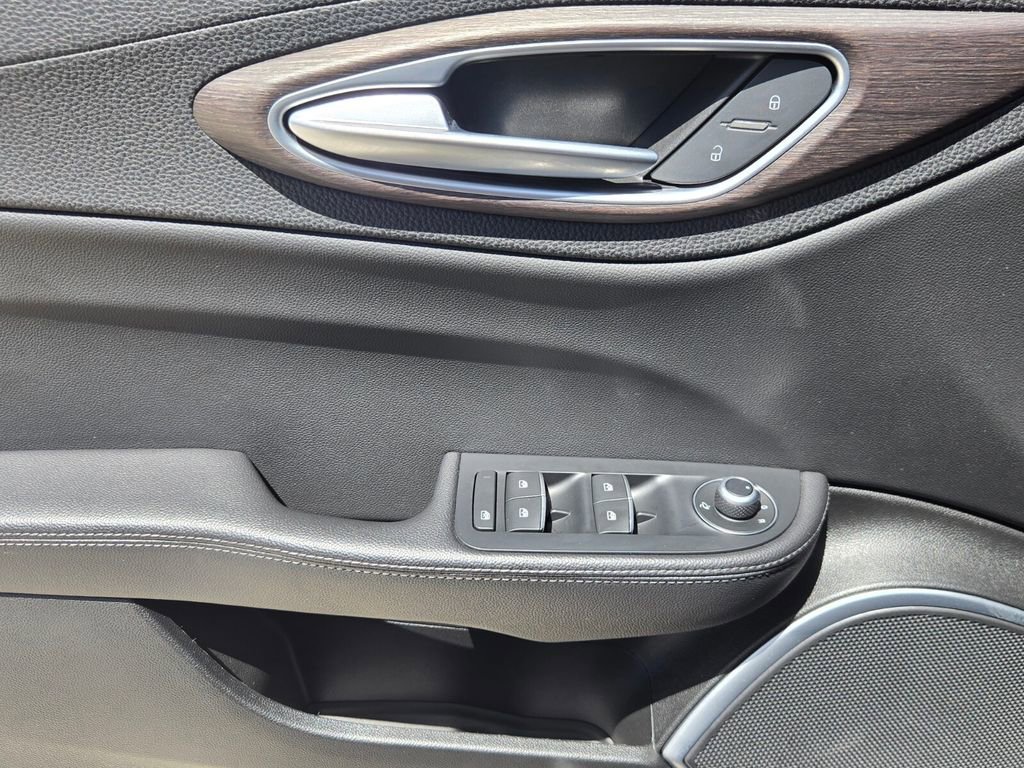 Used 2022 Alfa Romeo Giulia Ti w/ Active Assist Plus Package image 29