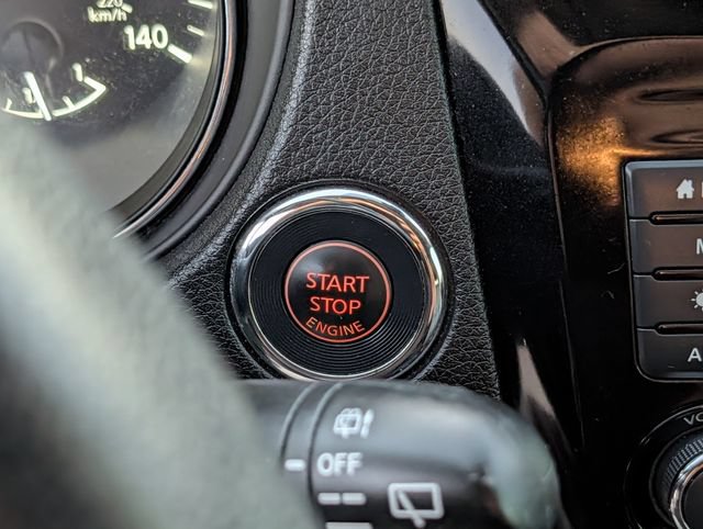 Used 2020 Nissan Rogue SL FWD image 18