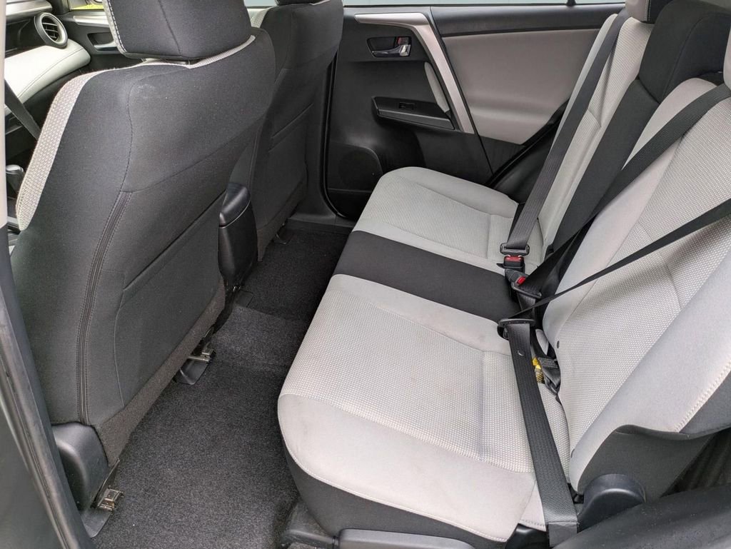 Used 2018 Toyota RAV4 XLE w/ Plus Extra Value Package image 23