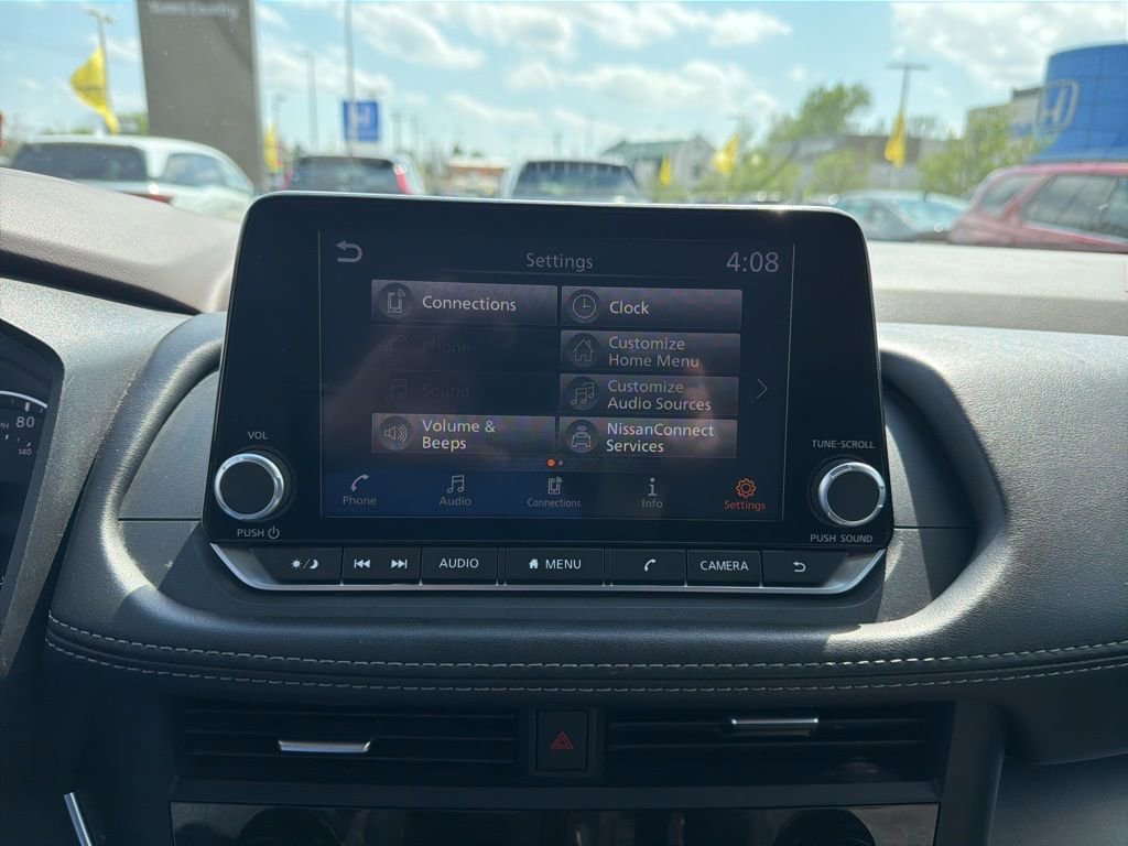 Used 2023 Nissan Rogue SV image 21