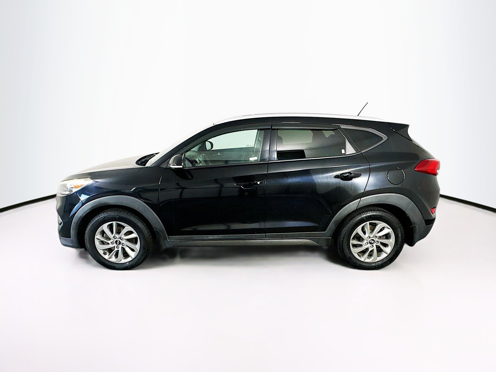 Used 2016 Hyundai Tucson Eco image 4