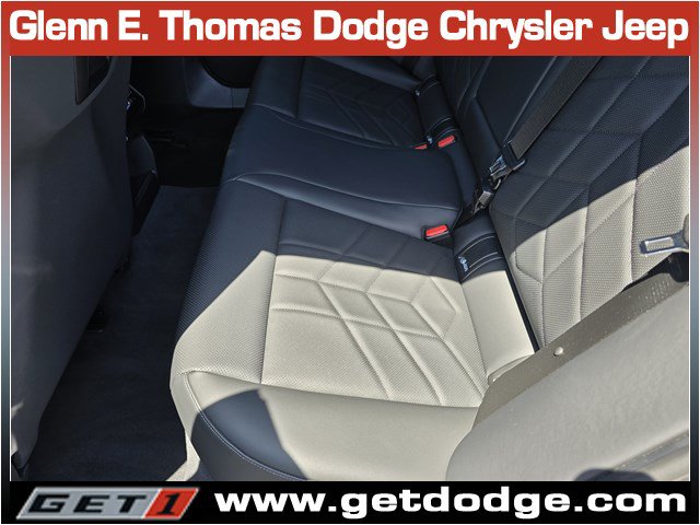 Used 2025 BMW 530i w/ M Sport Package RWD image 28