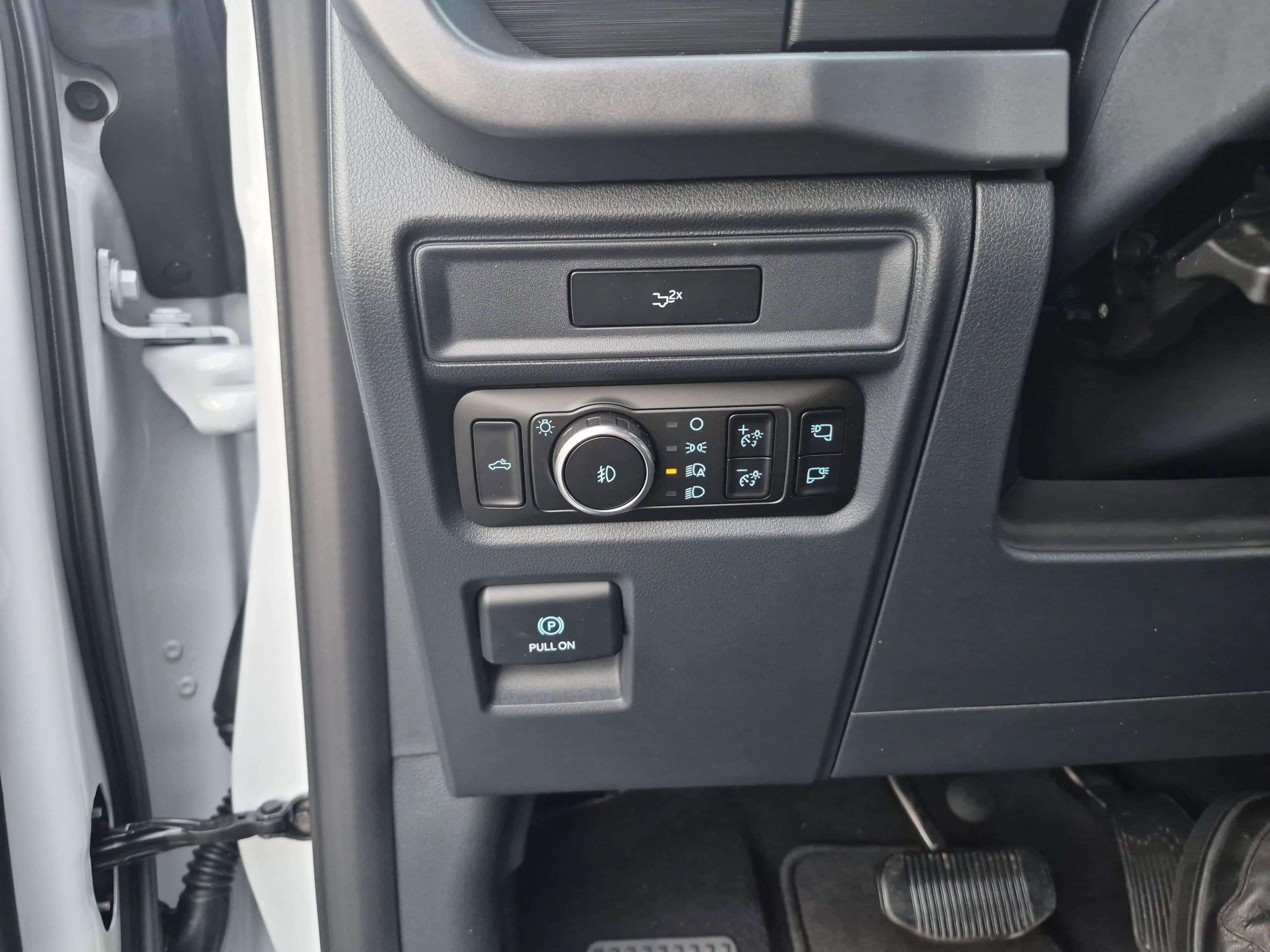 New 2026 Ford F150 XLT w/ Equipment Group 302A MID image 23