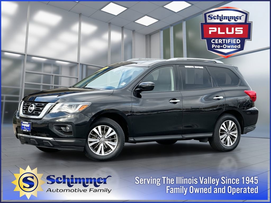 Used 2018 Nissan Pathfinder SV image 1