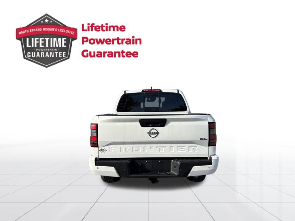 Certified 2024 Nissan Frontier SL w/ Technology Package image 4