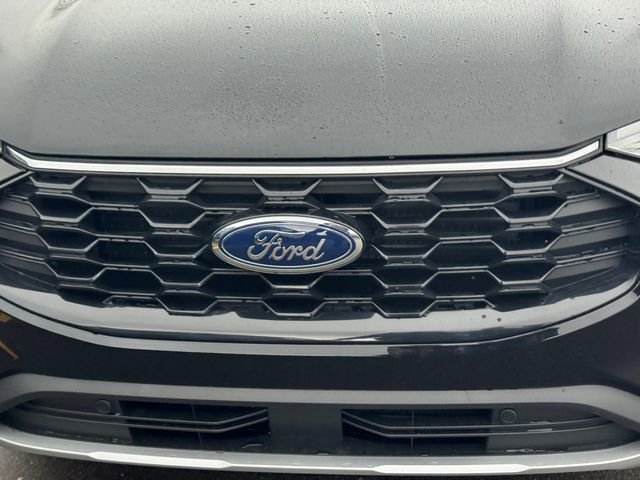 New 2026 Ford Escape ST-Line w/ Tech Pack #1 image 4