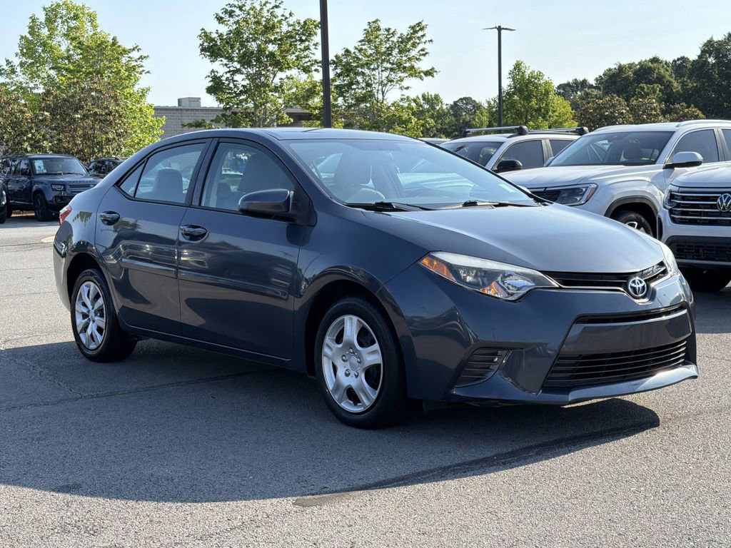 Used 2016 Toyota Corolla LE FWD image 7