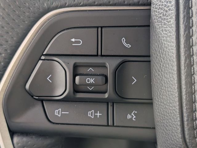 Used 2025 Toyota Tacoma TRD Sport image 14