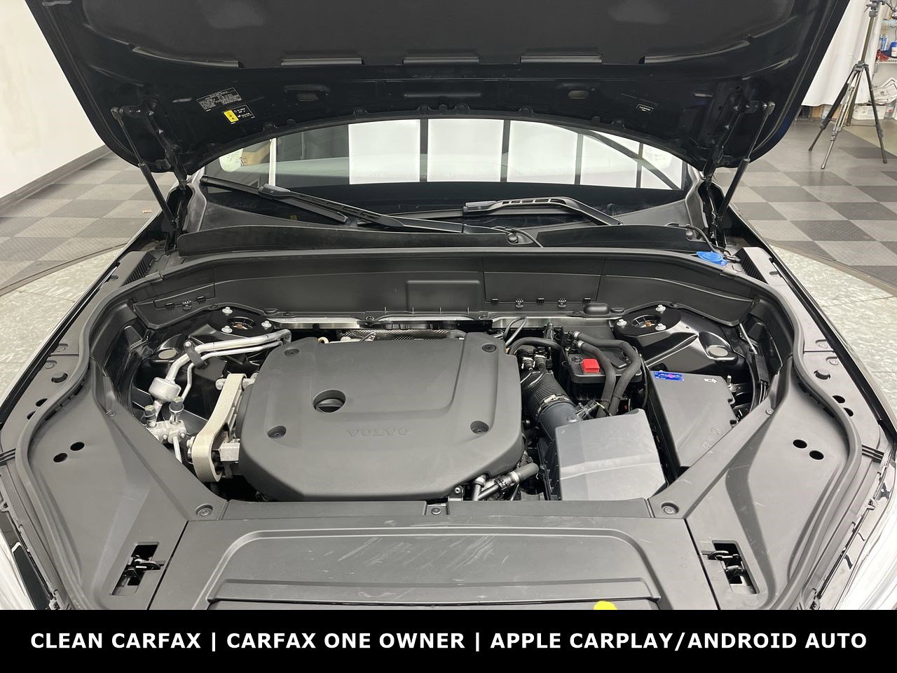 Used 2023 Volvo XC90 B6 Plus w/ Protection Package image 30