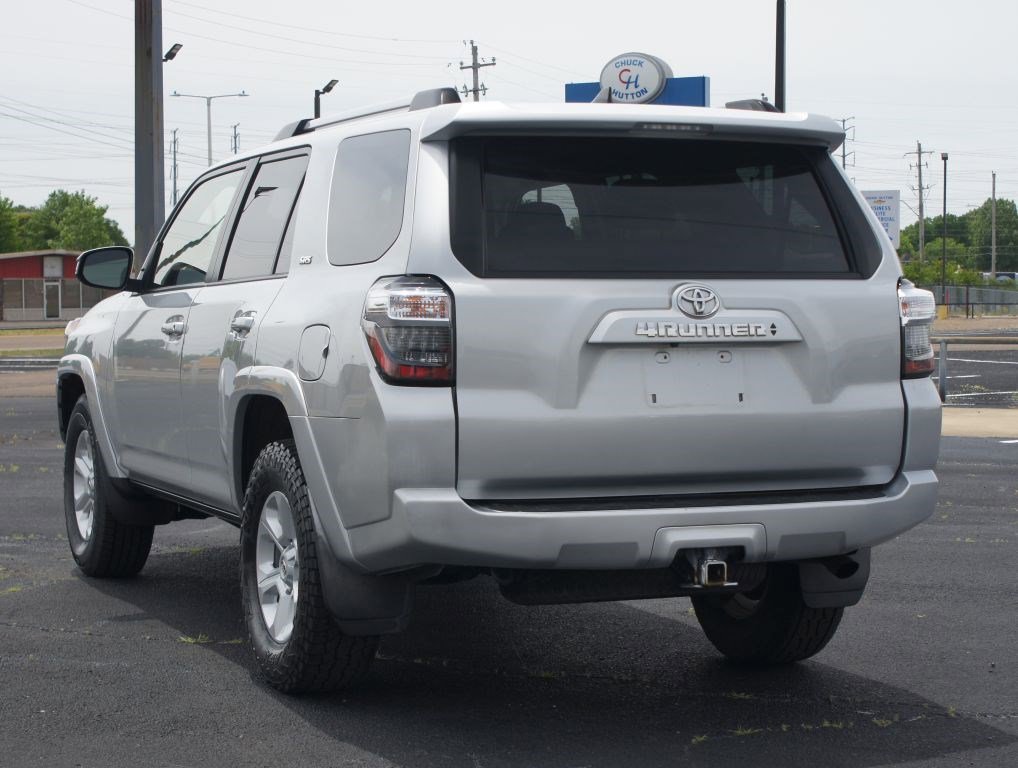 Used 2022 Toyota 4Runner SR5 RWD image 16