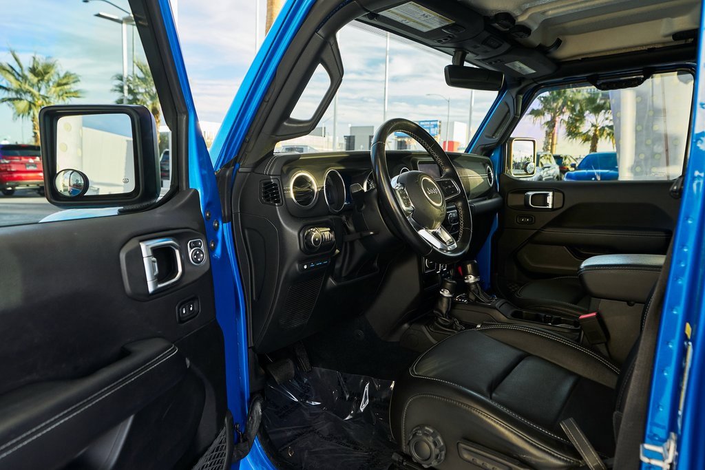 Used 2022 Jeep Wrangler Unlimited Sahara image 19