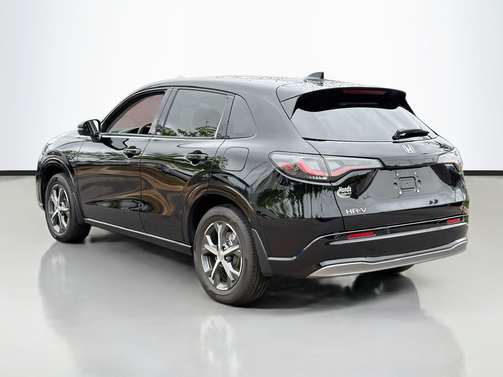 Used 2025 Honda HR-V EX-L image 7