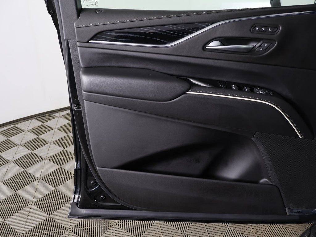 Used 2023 Cadillac Escalade Sport image 28