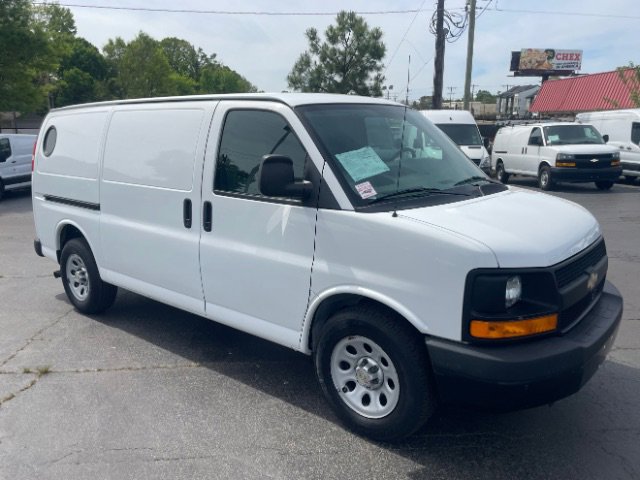 Used 2014 Chevrolet Express 1500 image 4