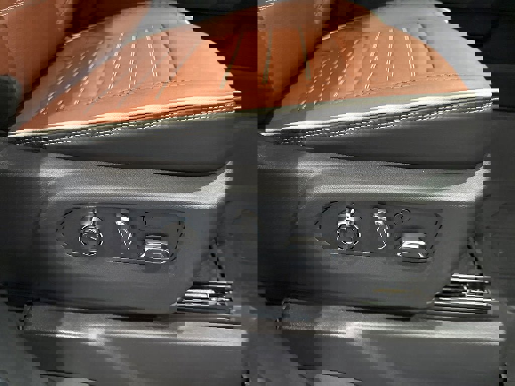 New 2026 GMC Sierra 2500 Denali Ultimate image 13