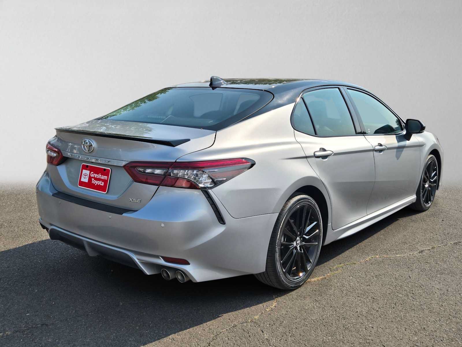 Used 2024 Toyota Camry XSE w/ Navigation Package FWD image 3