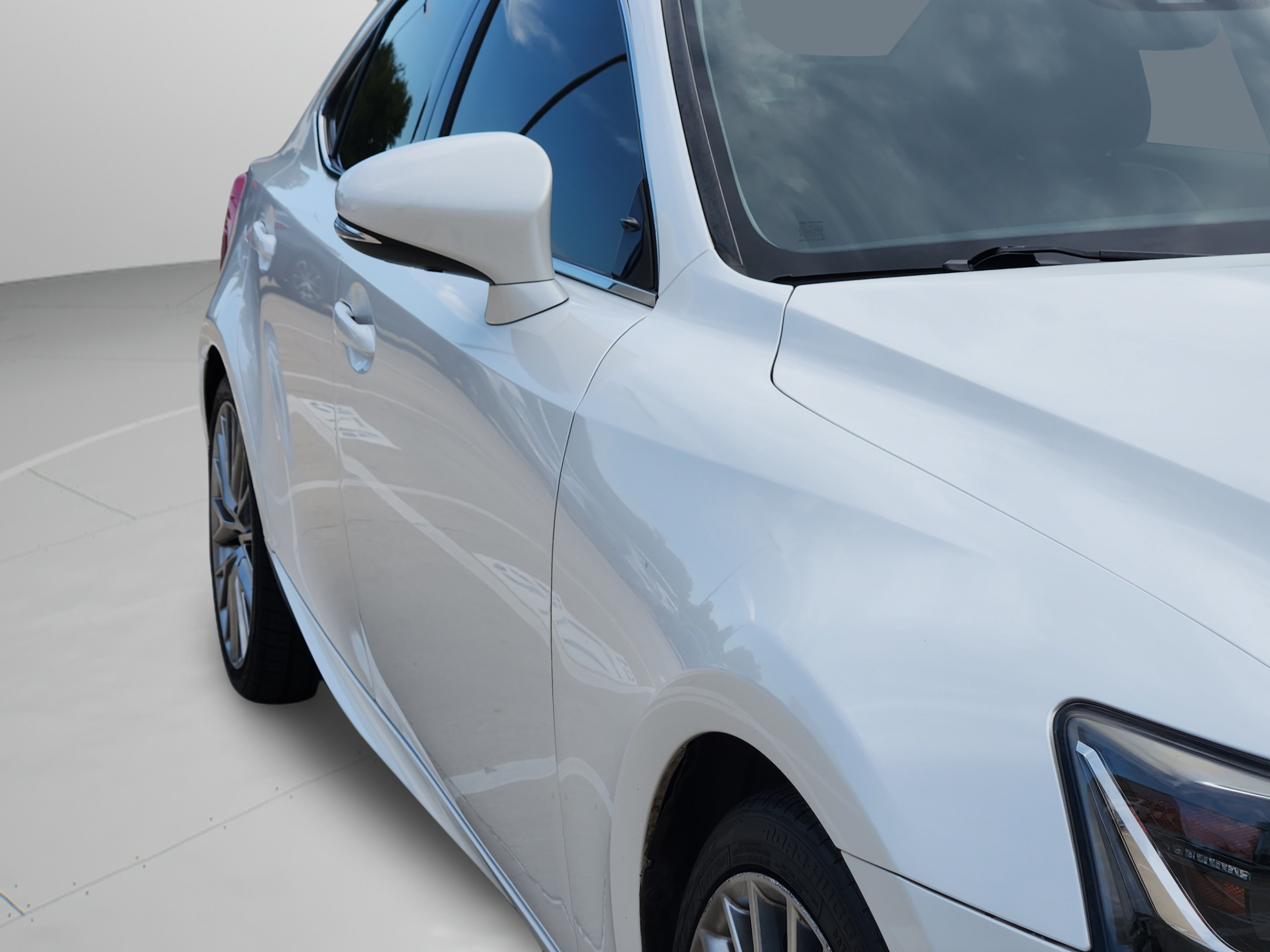 Used 2017 Lexus IS 200t RWD image 39