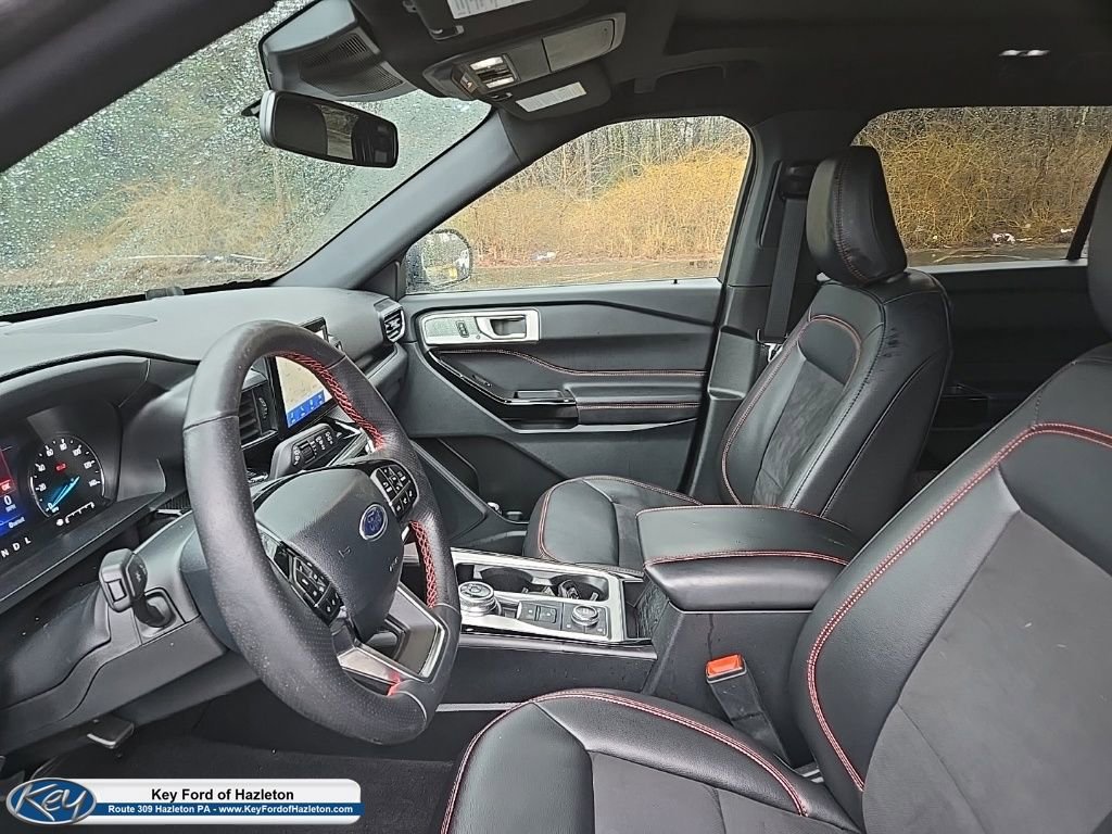 Used 2024 Ford Explorer ST-Line w/ Class IV Trailer Tow Package image 51